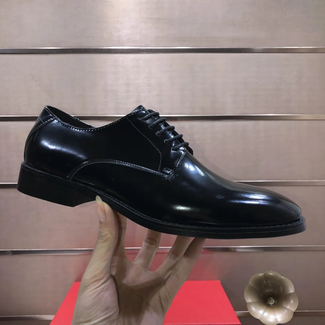 Men's shoes💰480💰[Ferragamo/Ferragamo] The latest model in the counter. Original imported high-quality cowhide with open sides + imported sheepskin lining + original luxury metal buckle + original combination outsole. Comparison without pressure. 38--45 (45 is custom-made and cannot be returned or exchanged)